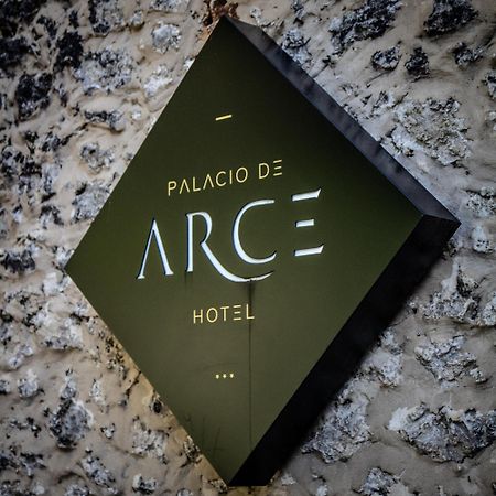 Palacio De Arce Kültér fotó