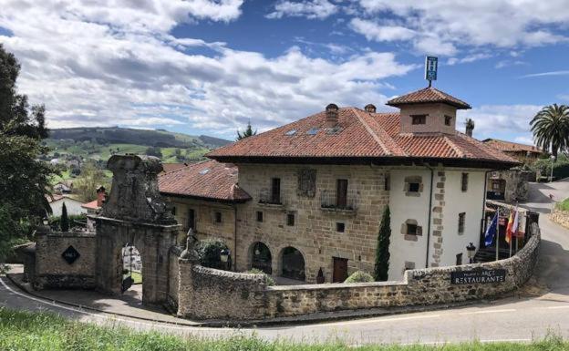 Palacio De Arce Kültér fotó
